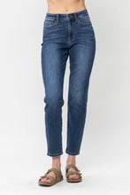 Load image into Gallery viewer, Judy Blue Highwaist Dark Wash Slim Straight 82549 (better booty pockets)