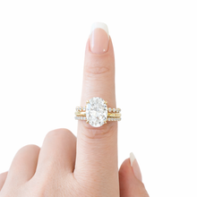 Load image into Gallery viewer, Gold Allesandra Ring Set