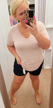 Load image into Gallery viewer, Judy Blue Tummy Control Black Cuffed Short.
