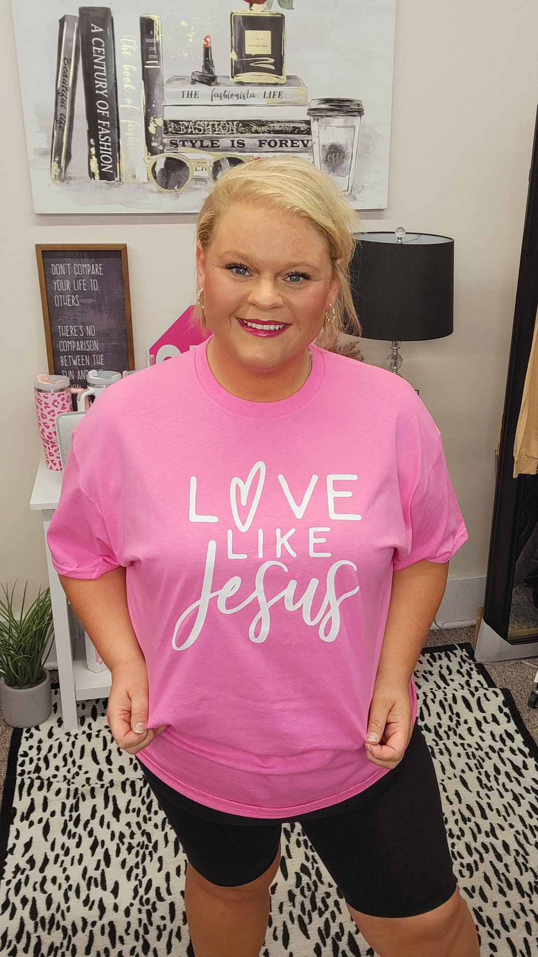 Love Like Jesus Tee