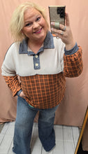 Load image into Gallery viewer, Cute Fall Henley
