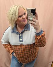 Load image into Gallery viewer, Cute Fall Henley
