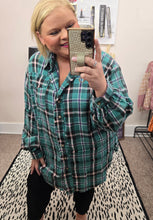 Load image into Gallery viewer, Perfect All the Time Green Flannel
