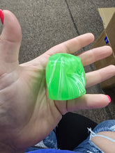 Load image into Gallery viewer, Mini Swirl Cube Squishy
