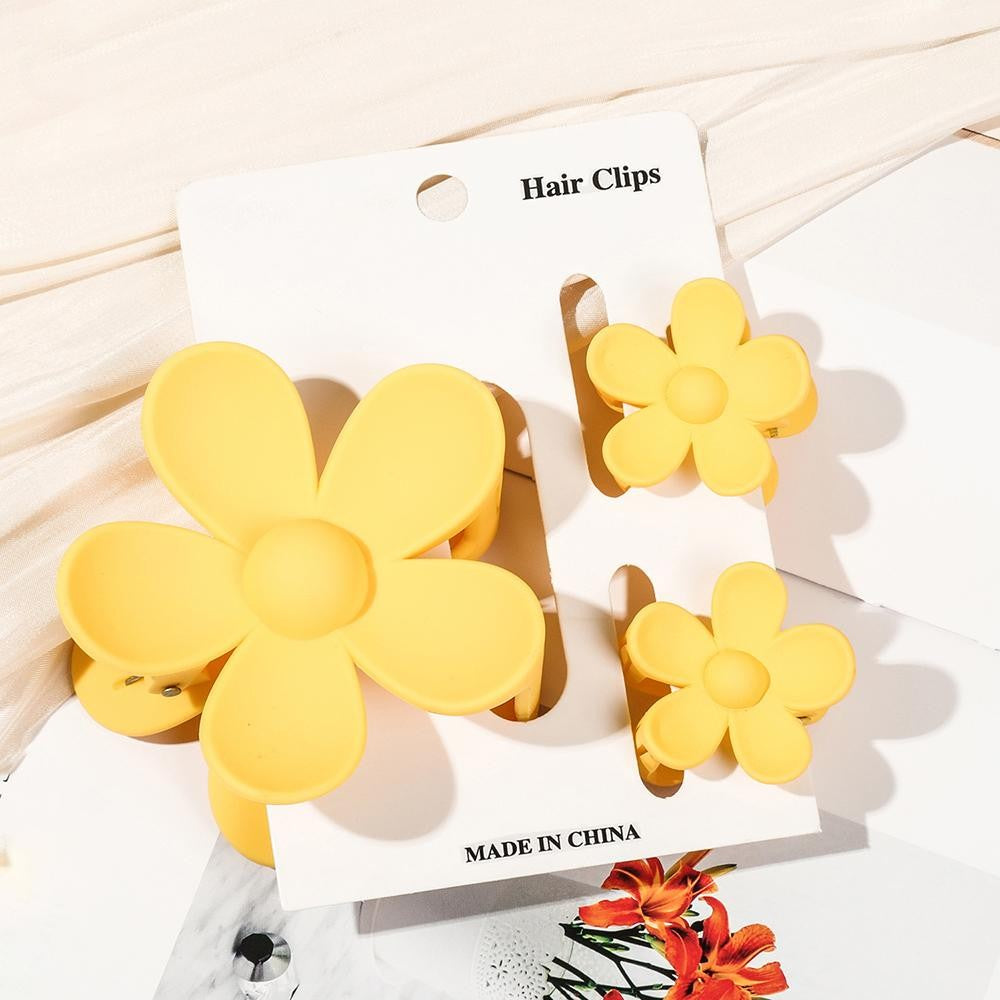 Yellow Flower Clip Set