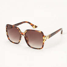 Load image into Gallery viewer, Luxury Square Shades!
