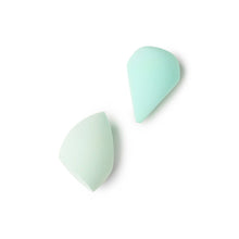 Load image into Gallery viewer, Makeup Your Mind Blending Sponge 2 pack
