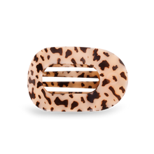 Load image into Gallery viewer, Teletie Blonde Tortoise Round Flat Clip
