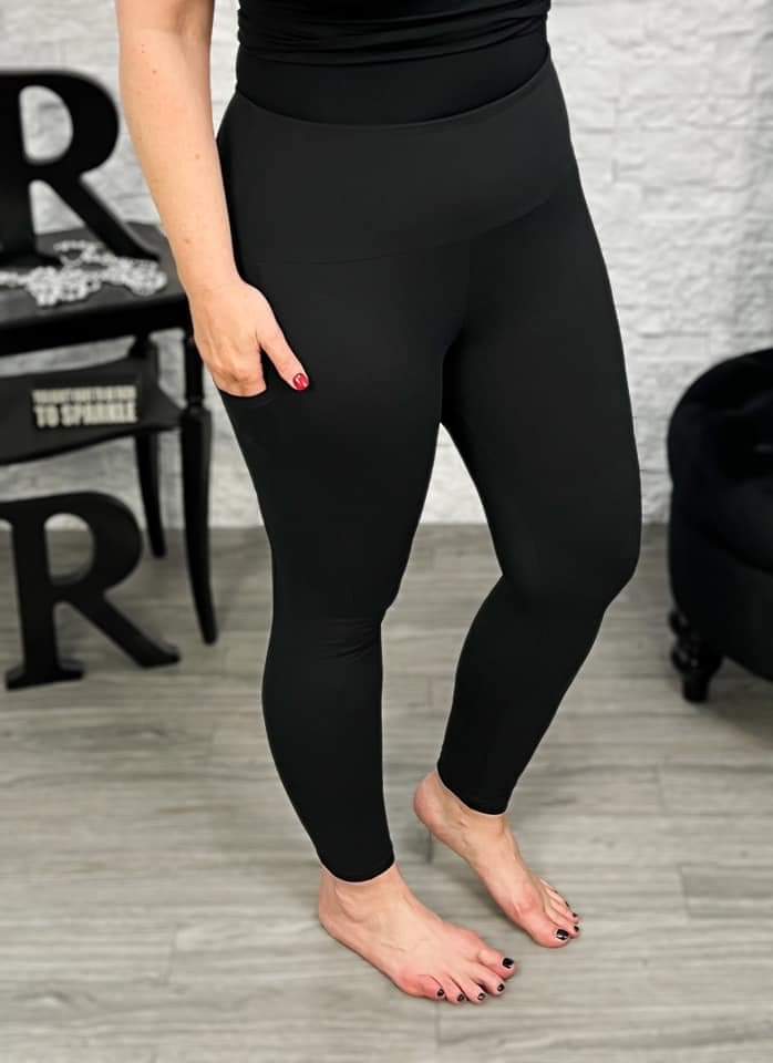 Anchored Buttery Soft Legging with Pockets