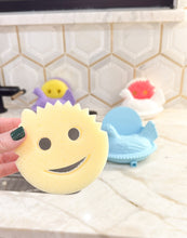 Load image into Gallery viewer, Nesting Hen Sponge Holder Preorder

