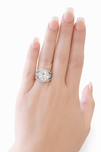 Load image into Gallery viewer, Celeste Halo Ring
