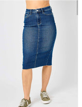 Load image into Gallery viewer, Judy Blue Denim Jean Skirt
