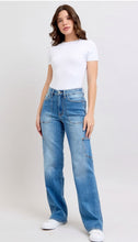 Load image into Gallery viewer, Judy Blue 90's Are Back Straights 82659
