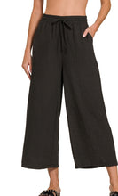 Load image into Gallery viewer, Crepe Crop Pants
