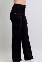Load image into Gallery viewer, Judy Blue Black Cargo Wide Jean
