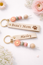 Load image into Gallery viewer, Engraved PU Leather Flower Bead Keychain
