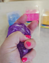 Load and play video in Gallery viewer, Bumpy Squeezy Cube Squishy
