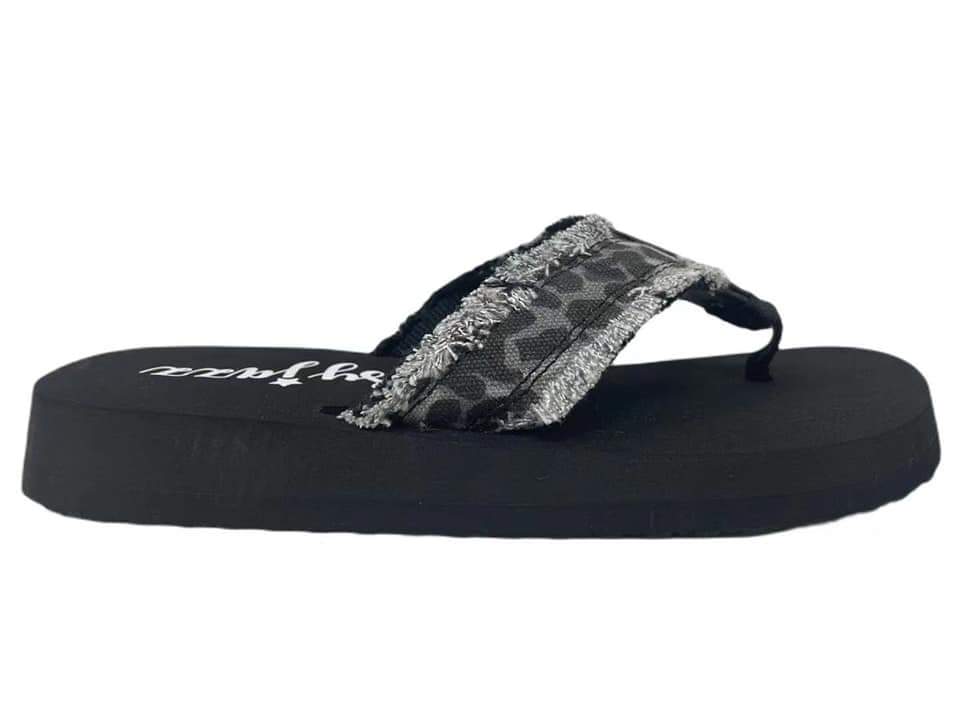 Black Leopard Encore Flip Flop